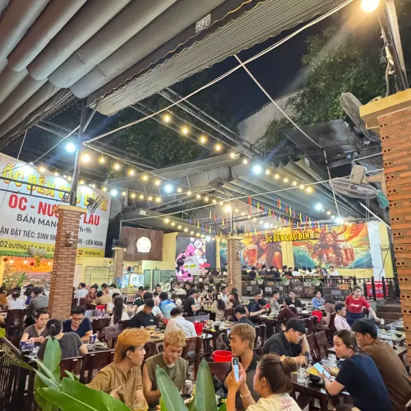 Không gian Ốc Đêm Chú Đỉnh 4